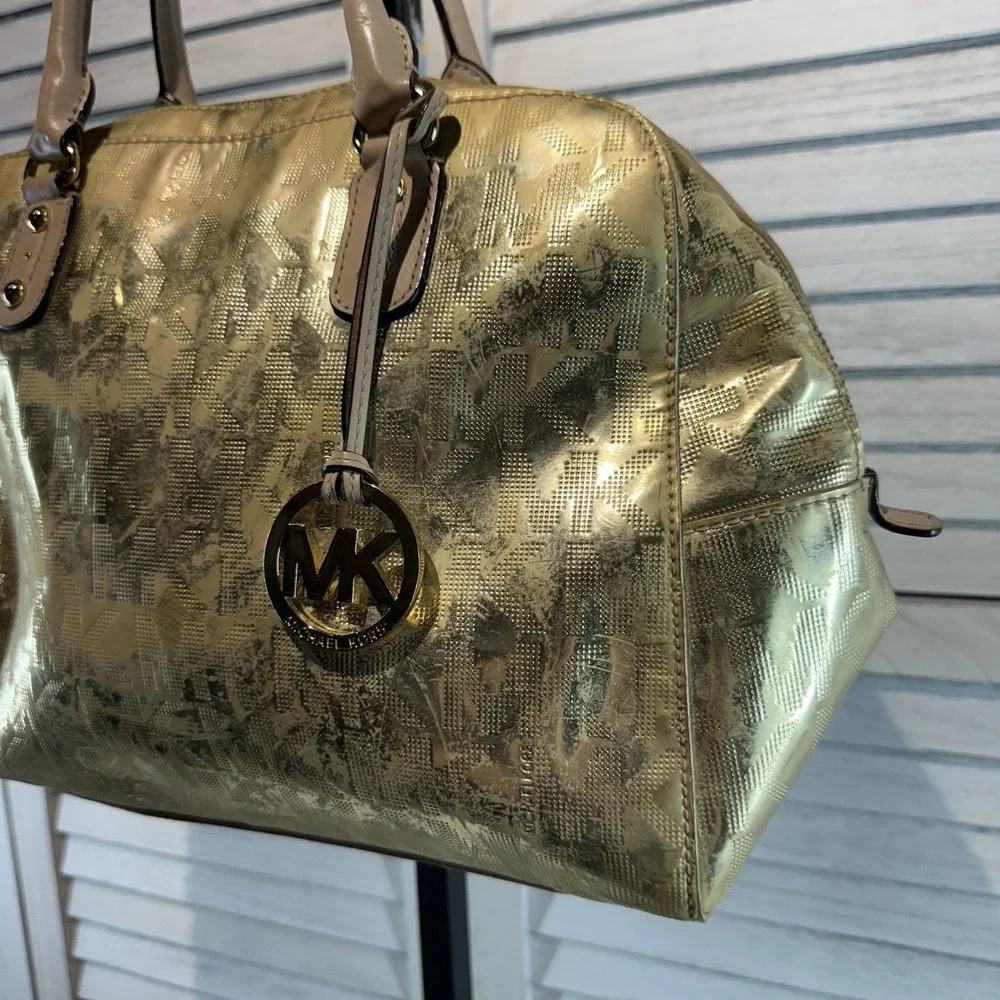 Gold Metallic Mirror duffle Michael‎ Kors